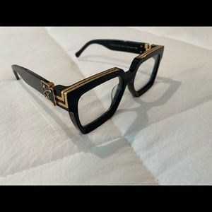 1.1 millionaire sunglasses